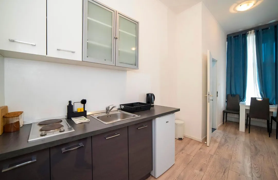 Virtus Apartments And Rooms With Free Private Parking-1
