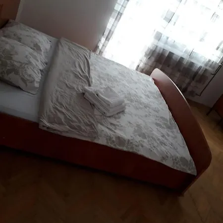 Valerija II-2