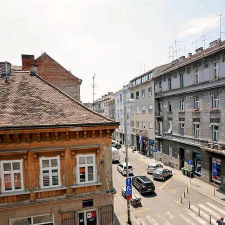 Virtus Apartments And Rooms With Free Private Parking-3